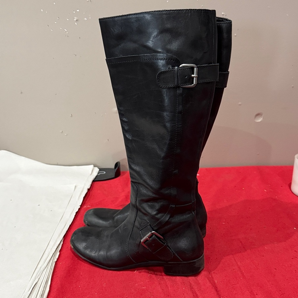 Black Leather Knee-High Boots - Picture 3 of 6